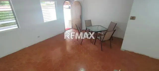 CASA PARA REMODELAR EN CALLE CERRADA LOMAS DE LA TRINIDAD - 3