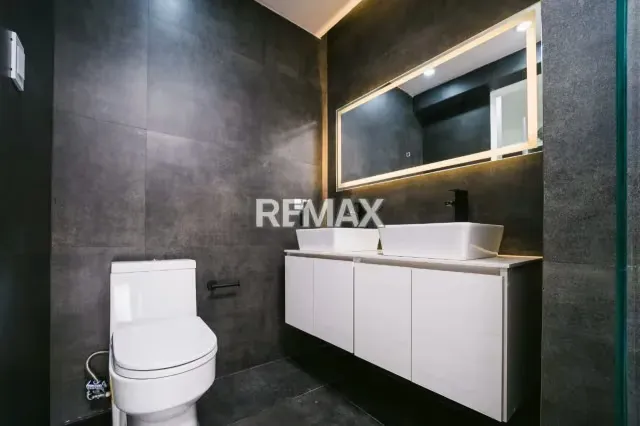 Venta de impecable apartamento en Sabana Larga, planta 100 - 11