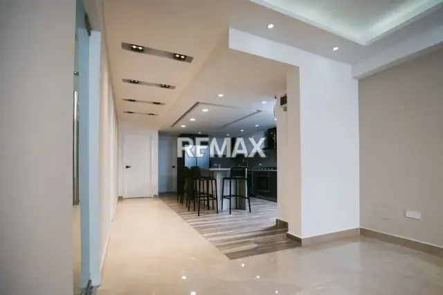 Venta de impecable apartamento en Sabana Larga, planta 100 - 13