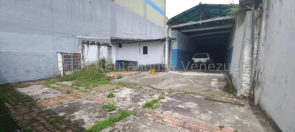 Casa (1 Nivel) en Alquiler en Avenida 4, Merida - 16