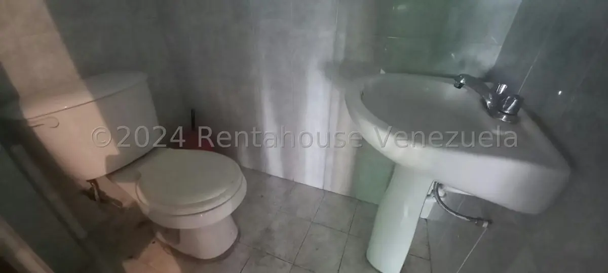 Casa (1 Nivel) en Alquiler en Avenida 4, Merida - 9