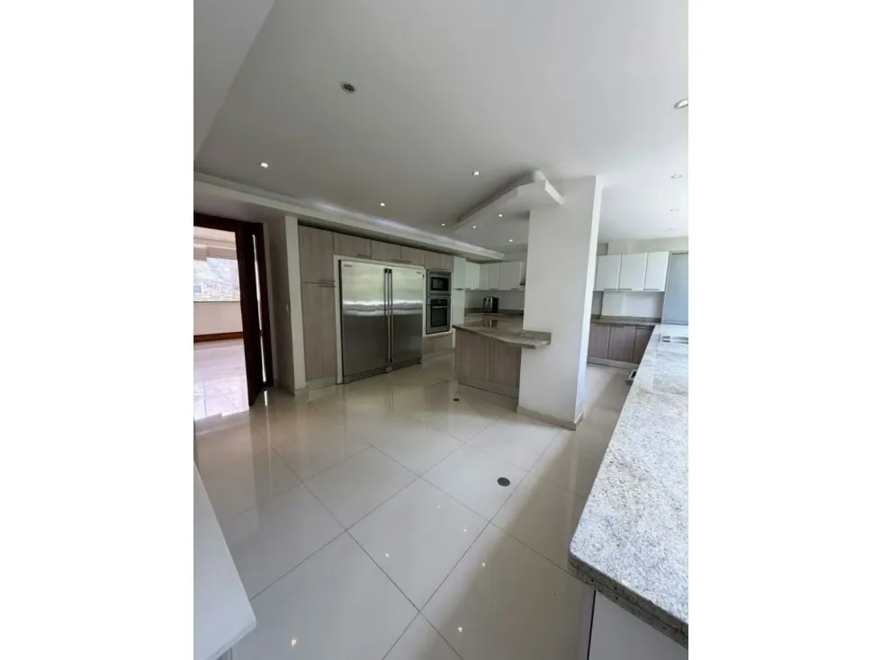 Se vende apartamento 403m2 3H+S/3.5B+S/5P Chuao - 10