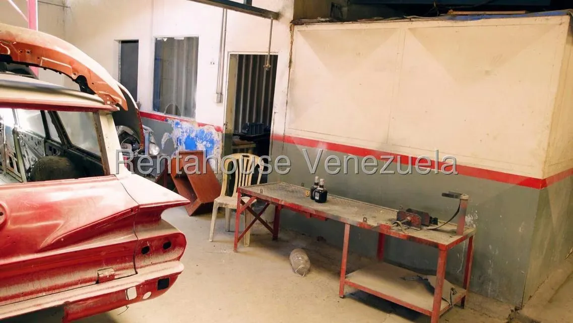 Galpon - Deposito en Venta en El Paraiso, Distrito Metropolitano - 17