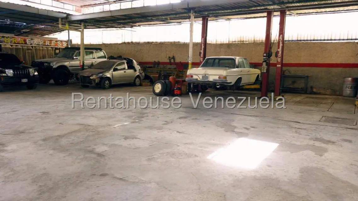 Galpon - Deposito en Venta en El Paraiso, Distrito Metropolitano - 20