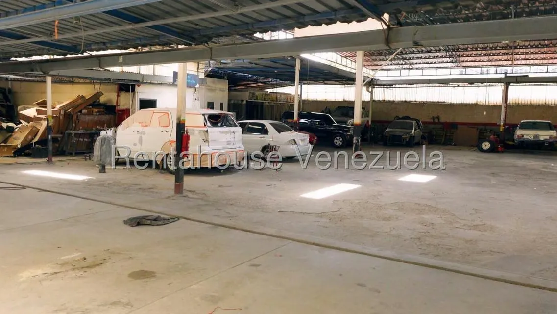 Galpon - Deposito en Venta en El Paraiso, Distrito Metropolitano - 5