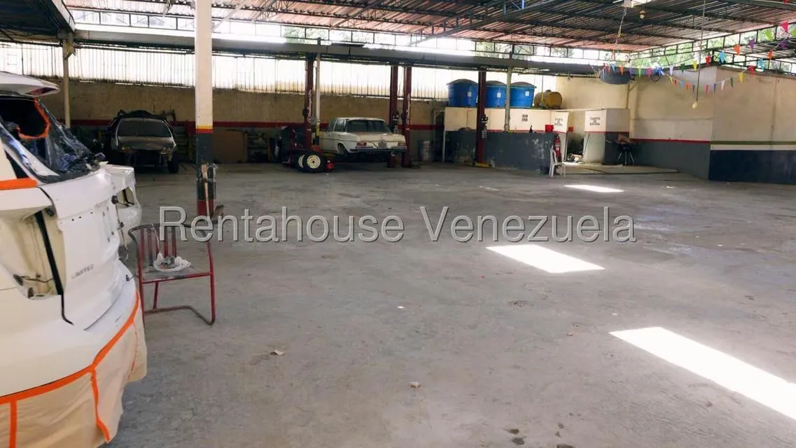 Galpon - Deposito en Venta en El Paraiso, Distrito Metropolitano - 6