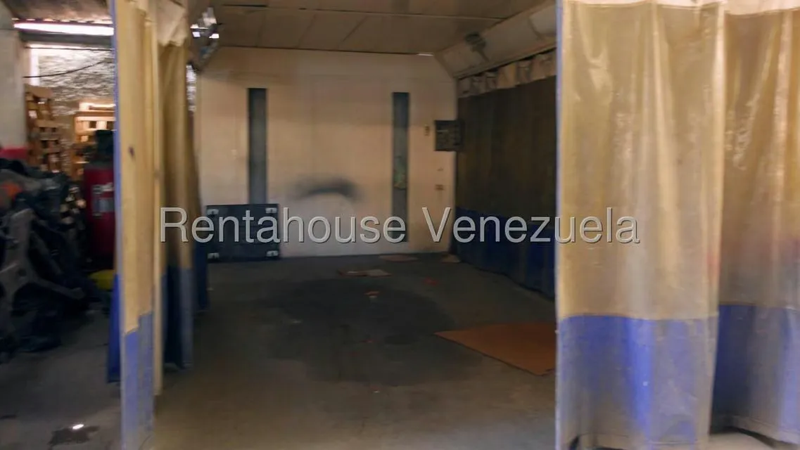 Galpon - Deposito en Venta en El Paraiso, Distrito Metropolitano - 7