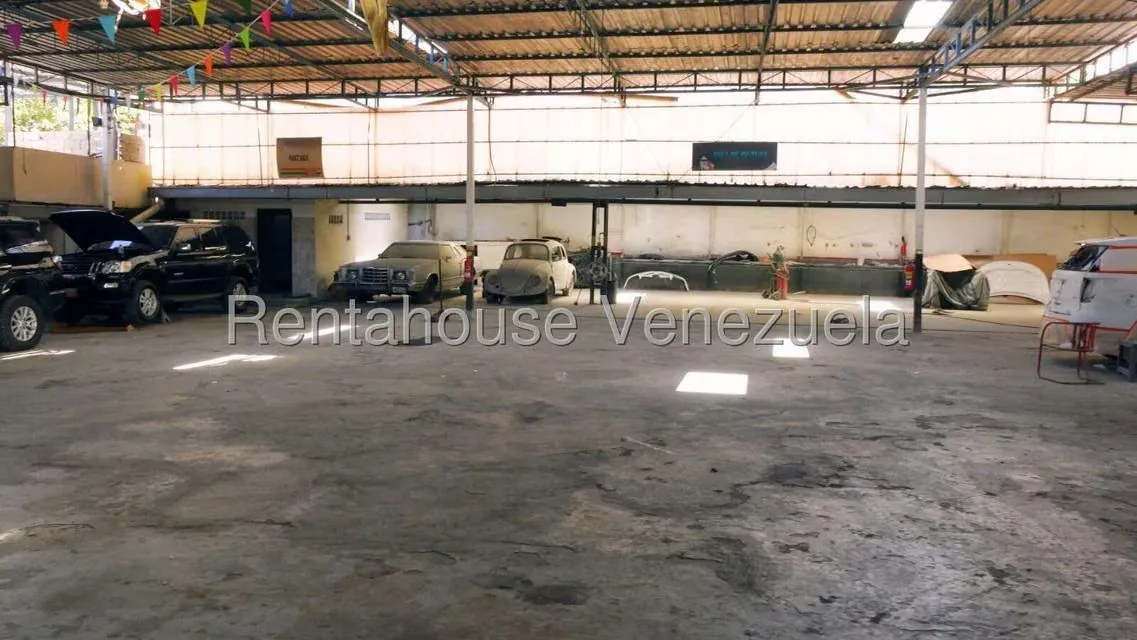 Galpon - Deposito en Venta en El Paraiso, Distrito Metropolitano - 8