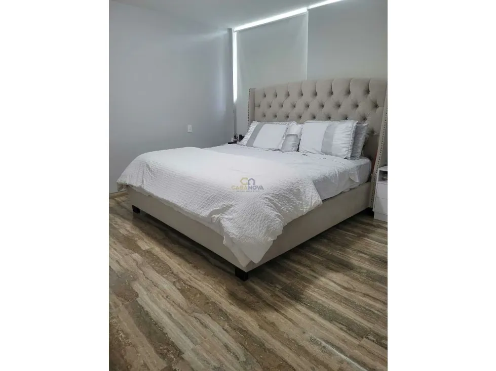 En Venta Casa Moderna 450m2 Urb. Santa Marta 5H/7B/4E - 35