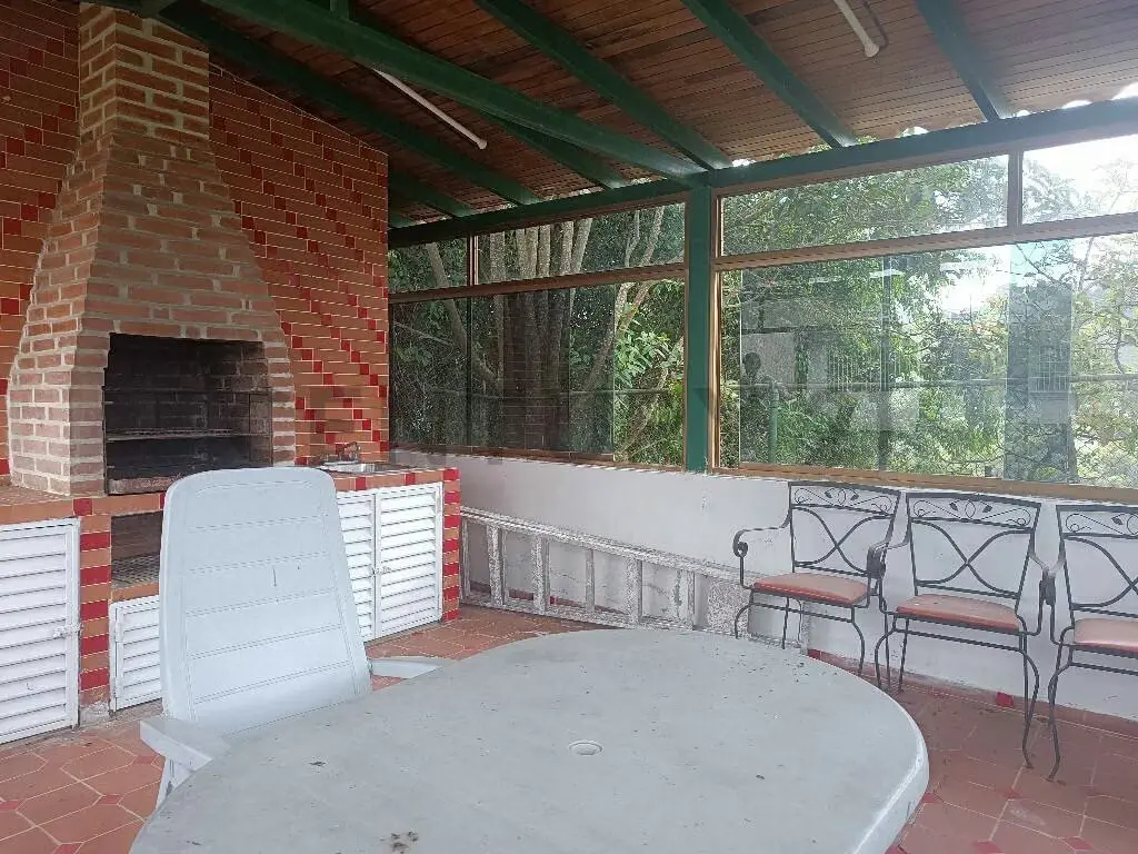 Venta de Hermosa Casa - 6