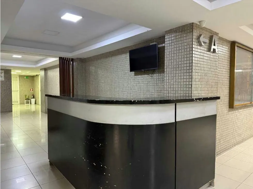 OFICINA EN ALQUILER EN LAS MERCEDES 74M2