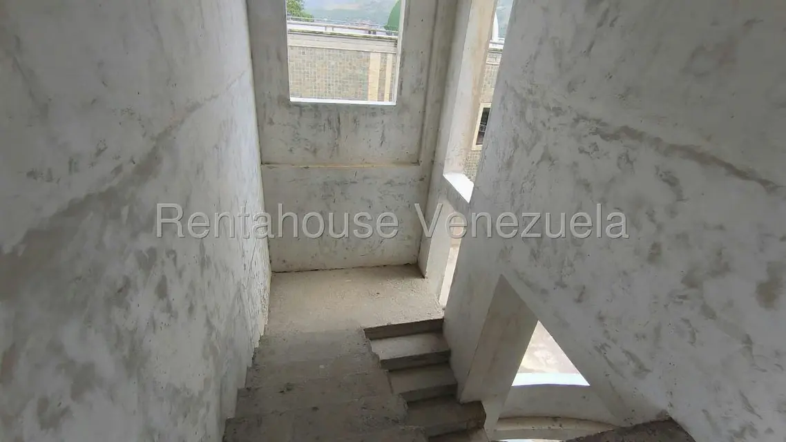 Casa (Multipes Niveles) en Venta en Guaracarima, Aragua - 13