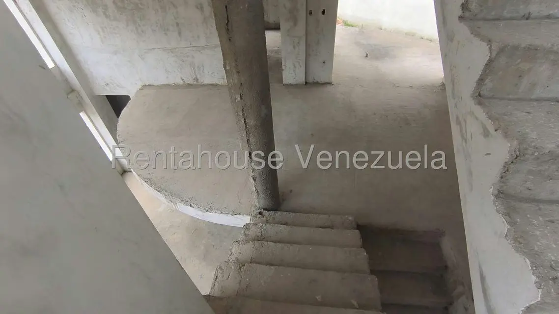 Casa (Multipes Niveles) en Venta en Guaracarima, Aragua - 14