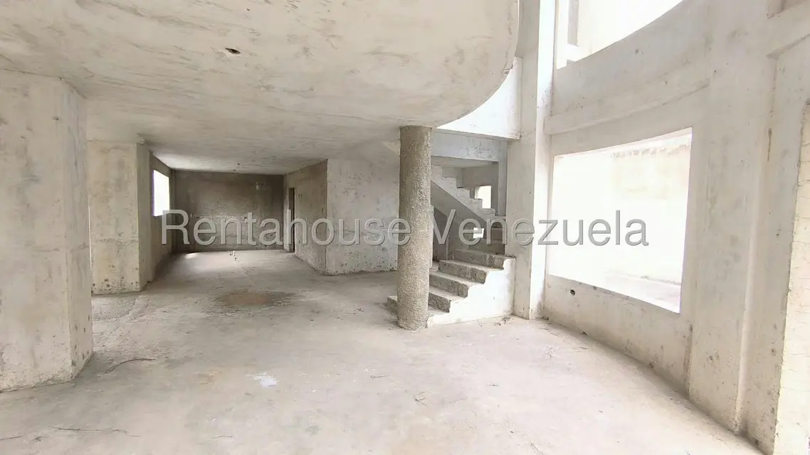 Casa (Multipes Niveles) en Venta en Guaracarima, Aragua - 4