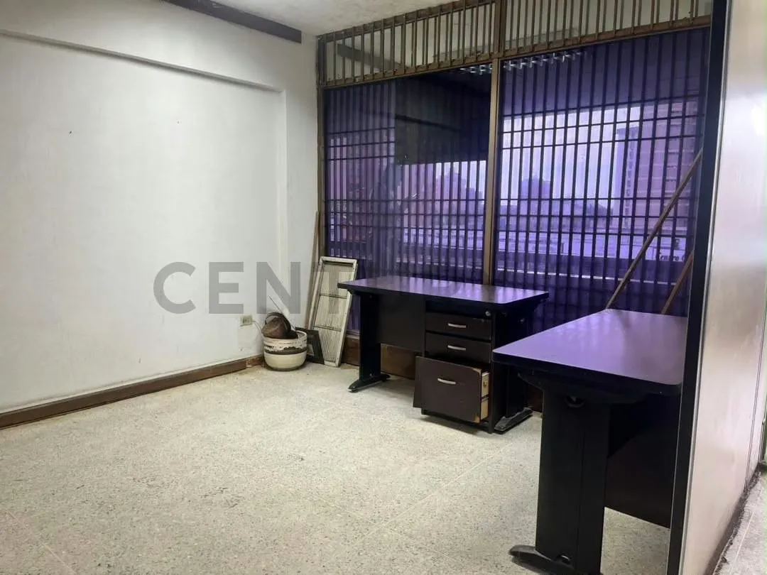 Se Vende Local en Sector Paraíso en Maracaibo - 9