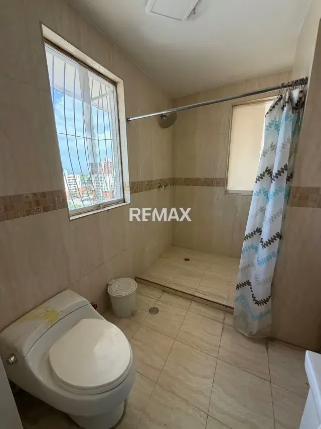En venta apartamento urbanización los chaguaramos monte alto 1 - 10