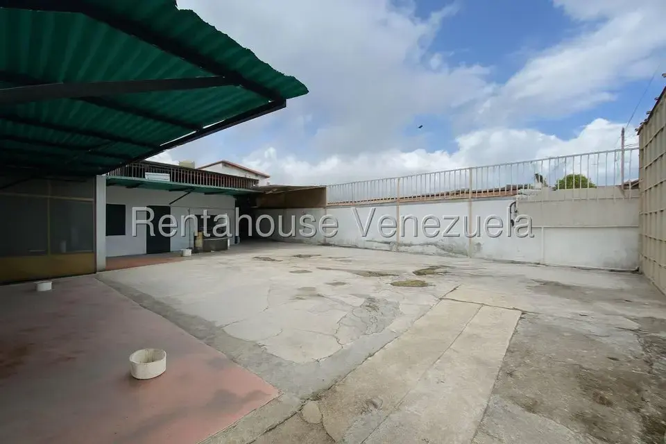 Local Comercial en Alquiler en Zona Oeste, Lara