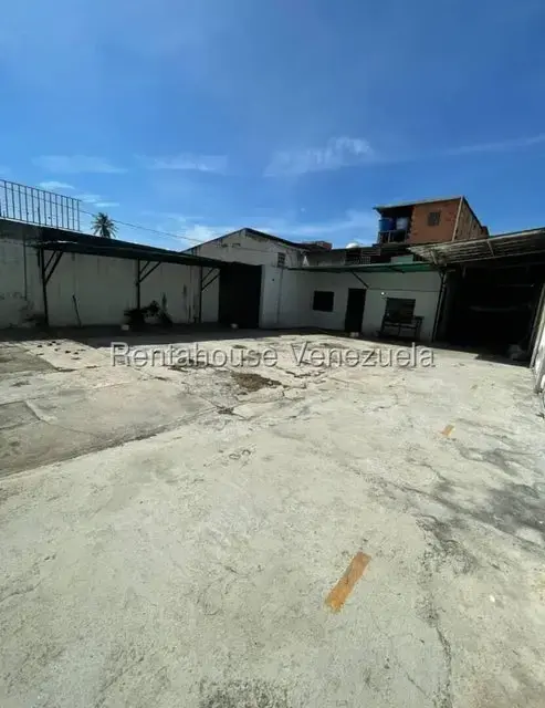 Local Comercial en Alquiler en Zona Oeste, Lara - 16