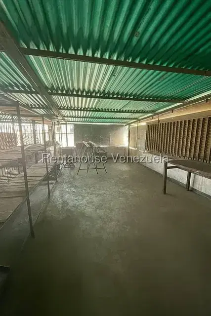 Local Comercial en Alquiler en Zona Oeste, Lara - 17