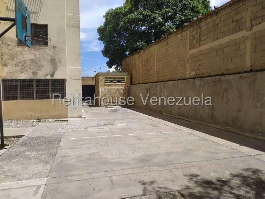 Apartamento (1 Nivel) en Venta en Zona Oeste, Lara - 15