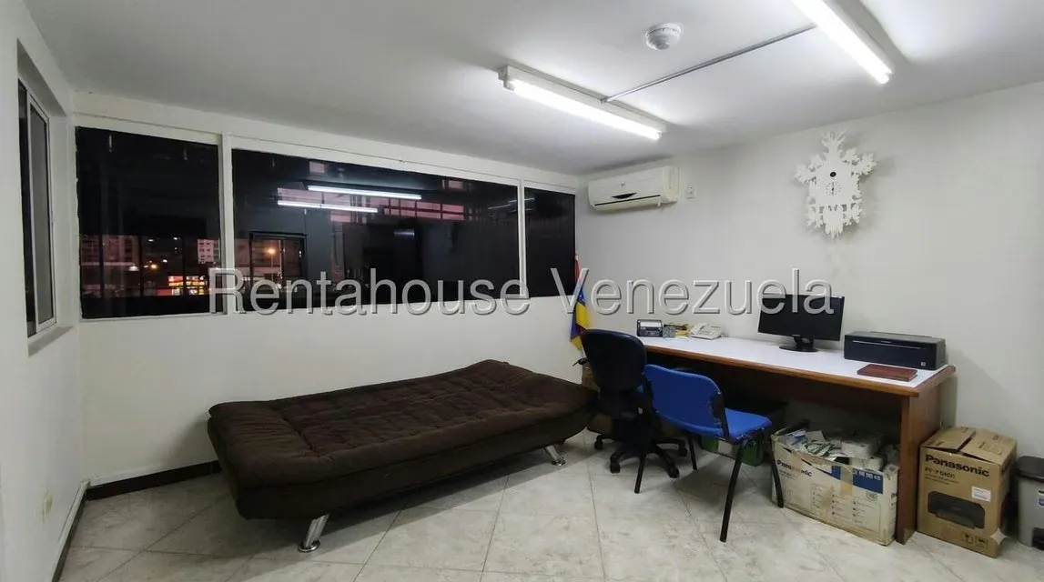 Local Comercial en Venta en Parroquia Catedral, Distrito Metropolitano - 17