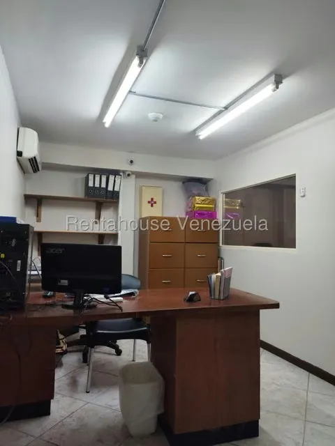Local Comercial en Venta en Parroquia Catedral, Distrito Metropolitano - 3