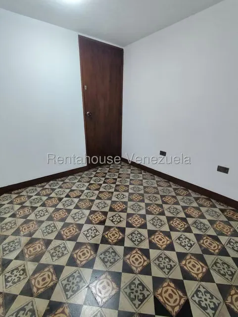 Local Comercial en Venta en Parroquia Catedral, Distrito Metropolitano - 28
