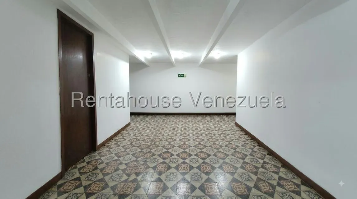 Local Comercial en Venta en Parroquia Catedral, Distrito Metropolitano - 35