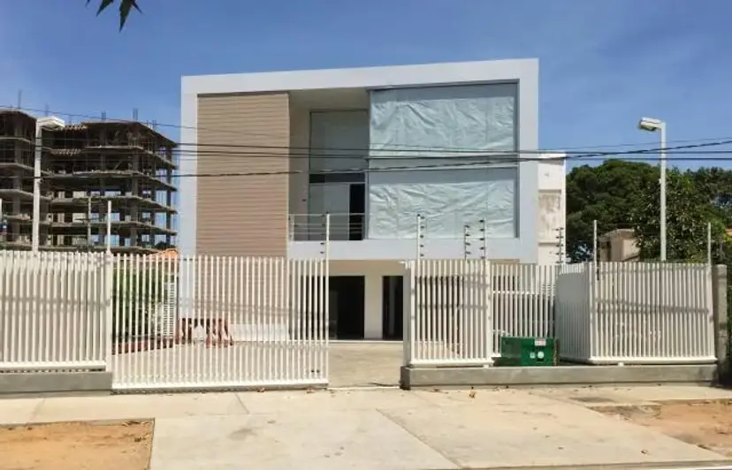 Comercial (Oficina) en Alquiler en Las Mercedes, Zulia