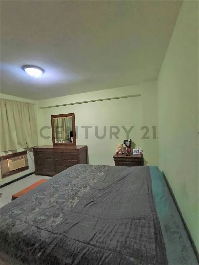 Se Alquila Apartamento Piso Alto en el C R La Pecera, Los Olivos , Maracaibo - 9