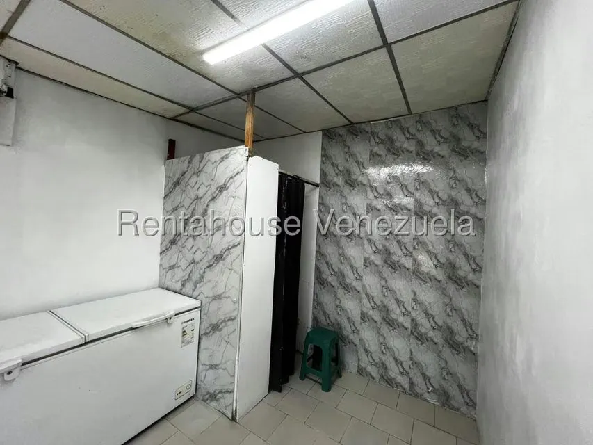 Local Comercial en Alquiler en Parroquia Catedral, Lara - 3