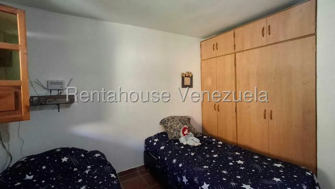 Casa (1 Nivel) en Venta en Prados del Golf, Lara - 12