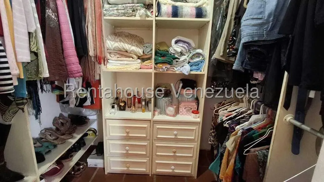 Casa (1 Nivel) en Venta en Prados del Golf, Lara - 27