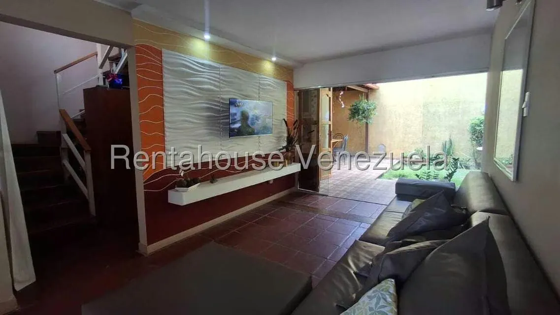 Casa (1 Nivel) en Venta en Prados del Golf, Lara - 8