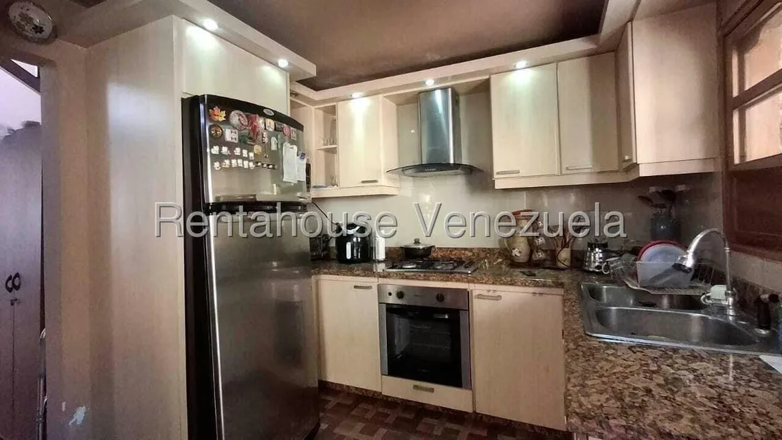 Casa (1 Nivel) en Venta en Prados del Golf, Lara - 10