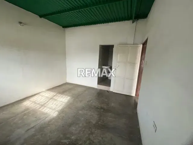 Casa Comercial en Venta, Urbanizacion Parque y Jardin, Santa Rita - 14