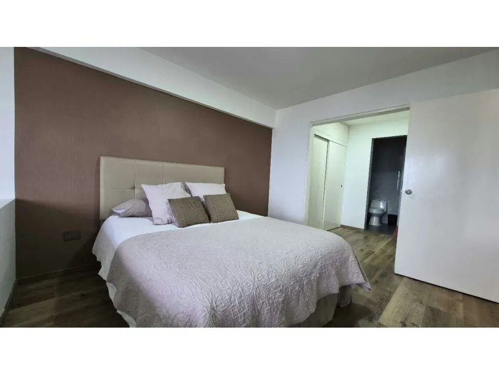 Se alquila apartamento 70m2 Colinas de Bello Monte 5490 - 15