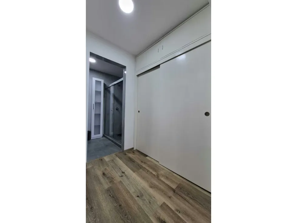 Se alquila apartamento 70m2 Colinas de Bello Monte 5490 - 16