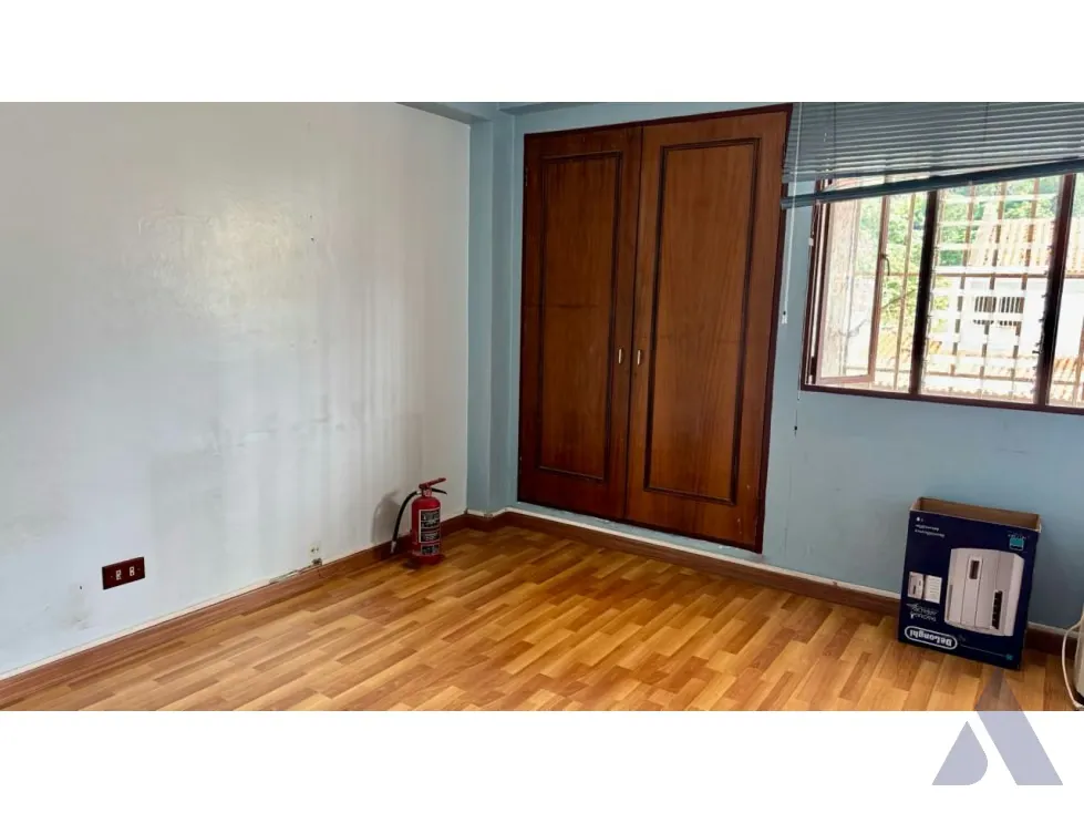 Vendo casa/chalet con anexo 263+79m2 La Boyera 3703 - 15