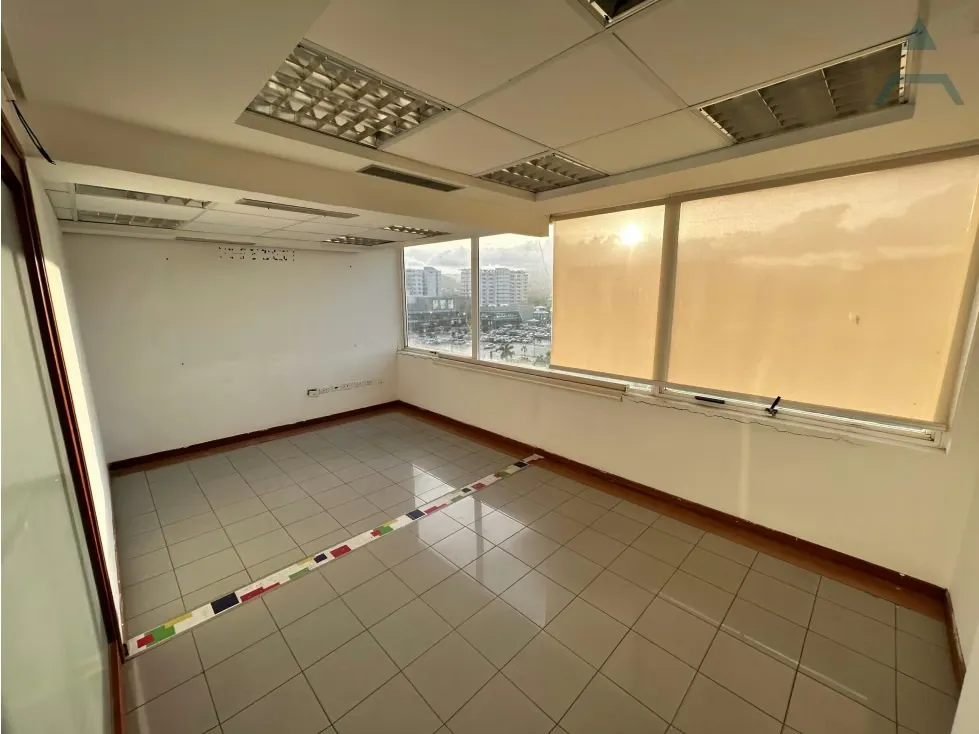 Se vende Local 150m² Nva Esparta - 12