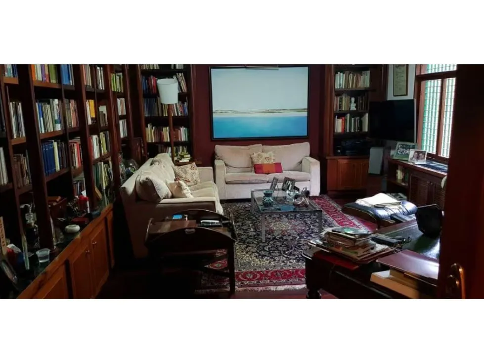 Se vende casa 850m2 4h+2s/8b/7p Cerro Verde - 5