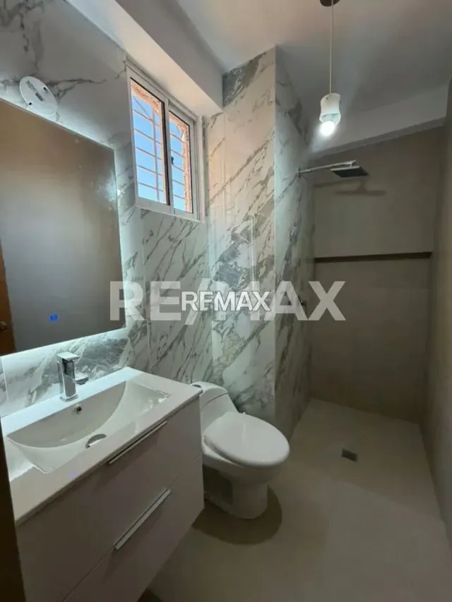 APARTAMENTO EN ALQUILER EN RES. PEQUEÑA EUROPA ZONA ESTE EN MARACAIBO - 11