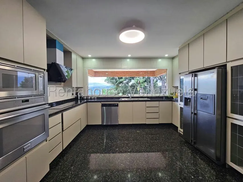 Casa (Multipes Niveles) en Venta en Macaracuay, Distrito Metropolitano - 12