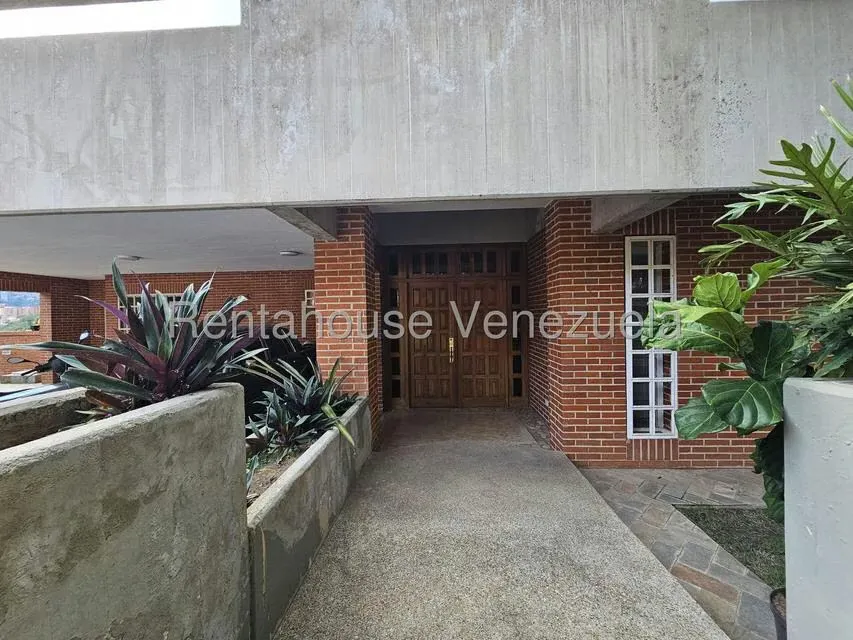 Casa (Multipes Niveles) en Venta en Macaracuay, Distrito Metropolitano - 3