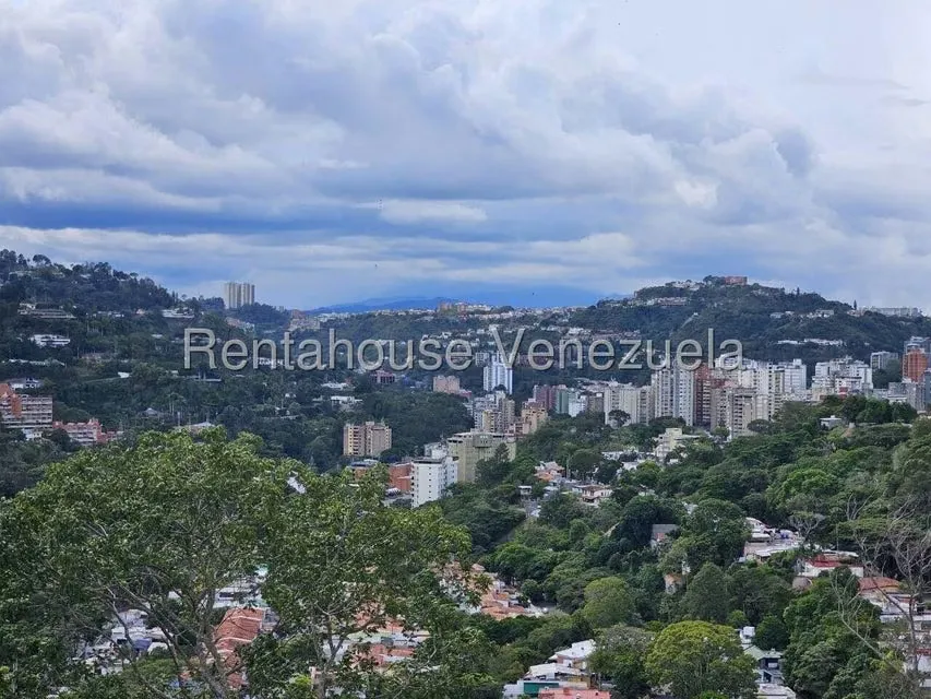 Casa (Multipes Niveles) en Venta en Macaracuay, Distrito Metropolitano - 25