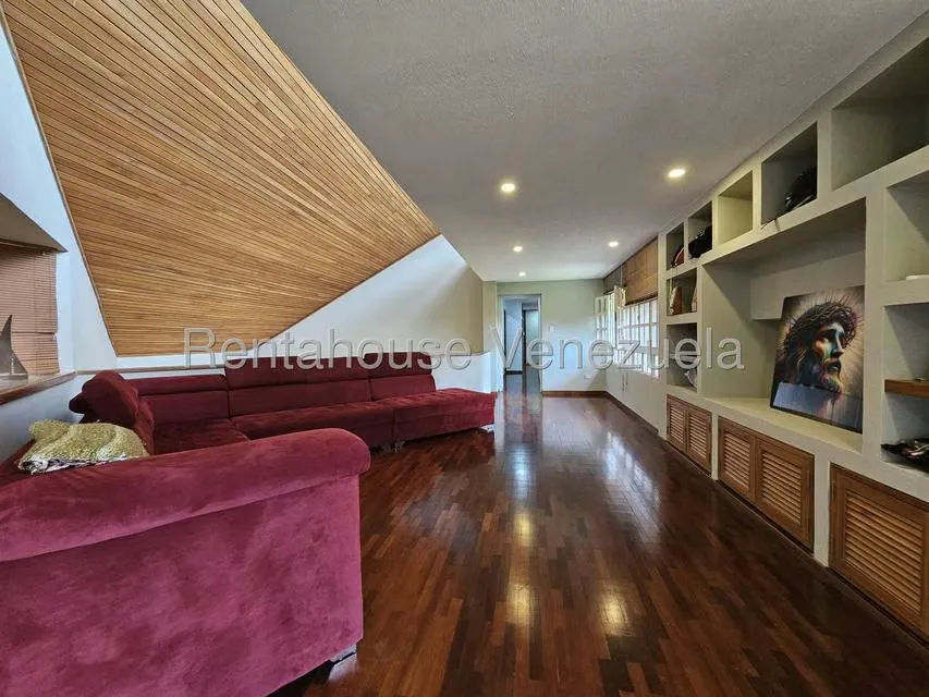 Casa (Multipes Niveles) en Venta en Macaracuay, Distrito Metropolitano - 46
