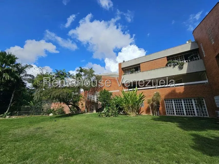 Casa (Multipes Niveles) en Venta en Macaracuay, Distrito Metropolitano - 55