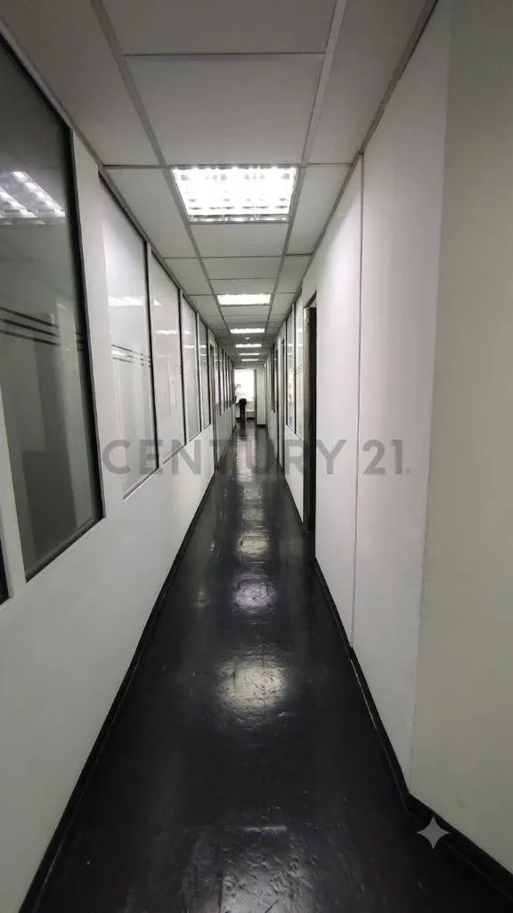 Oficina en Venta Urbanización El Rosal - 7