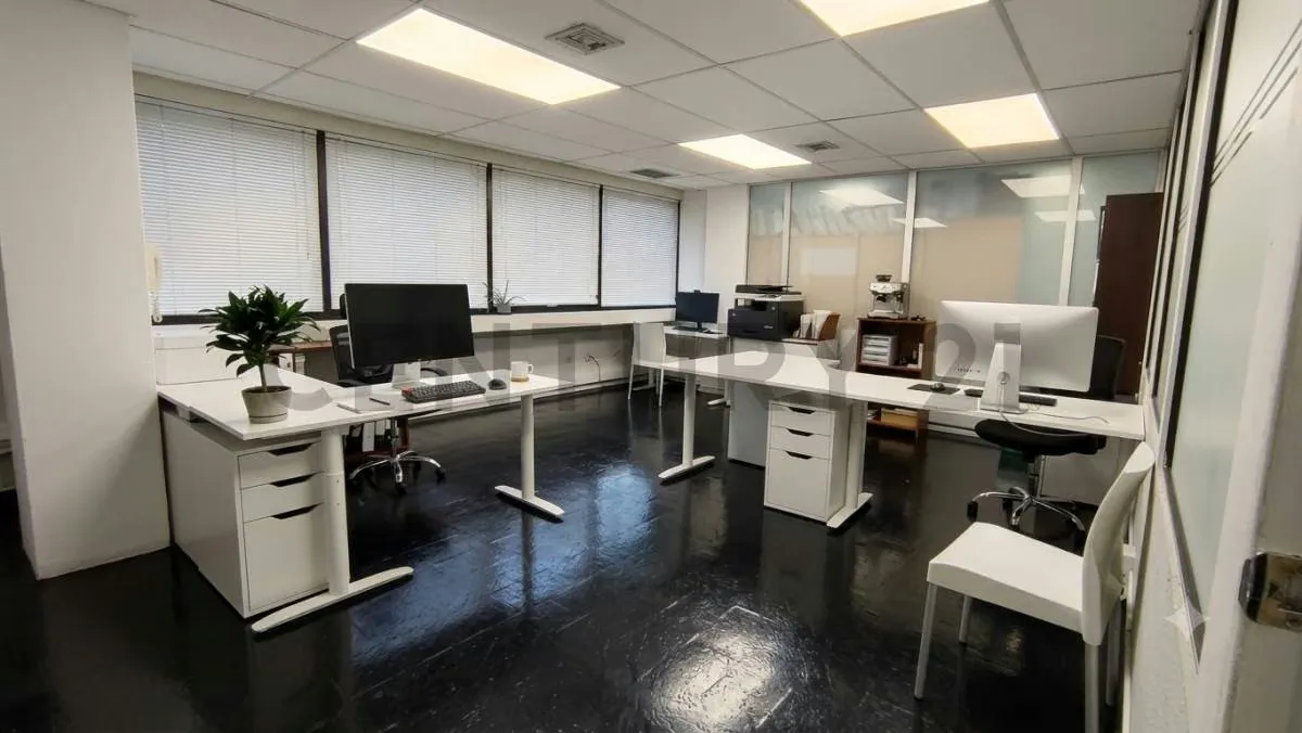 Oficina en Venta Urbanización El Rosal - 10