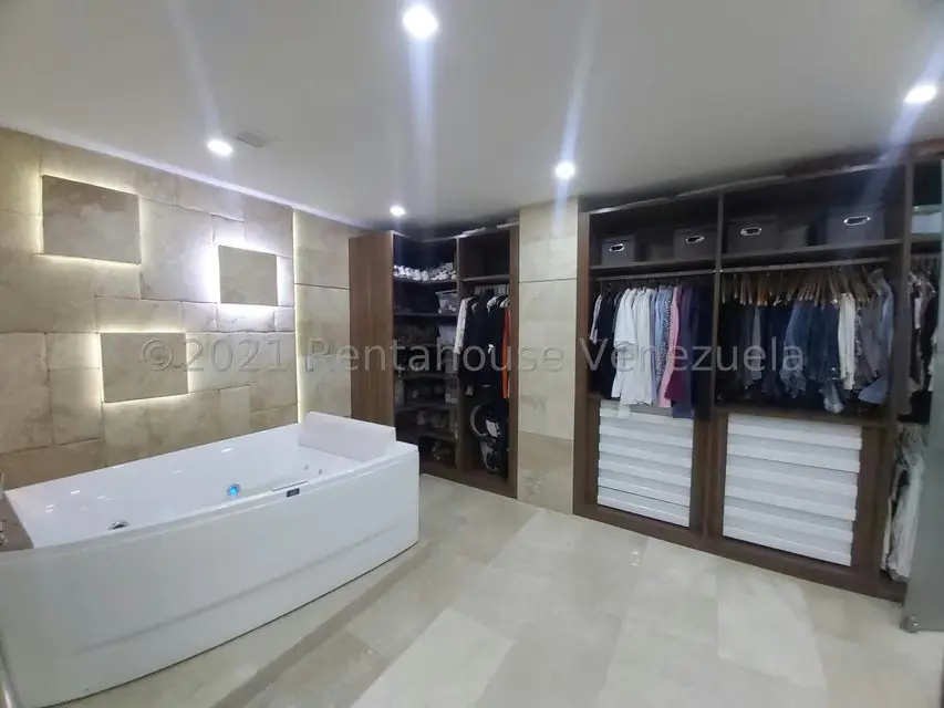 Apartamento (1 Nivel) en Venta en Zona Este, Lara - 18